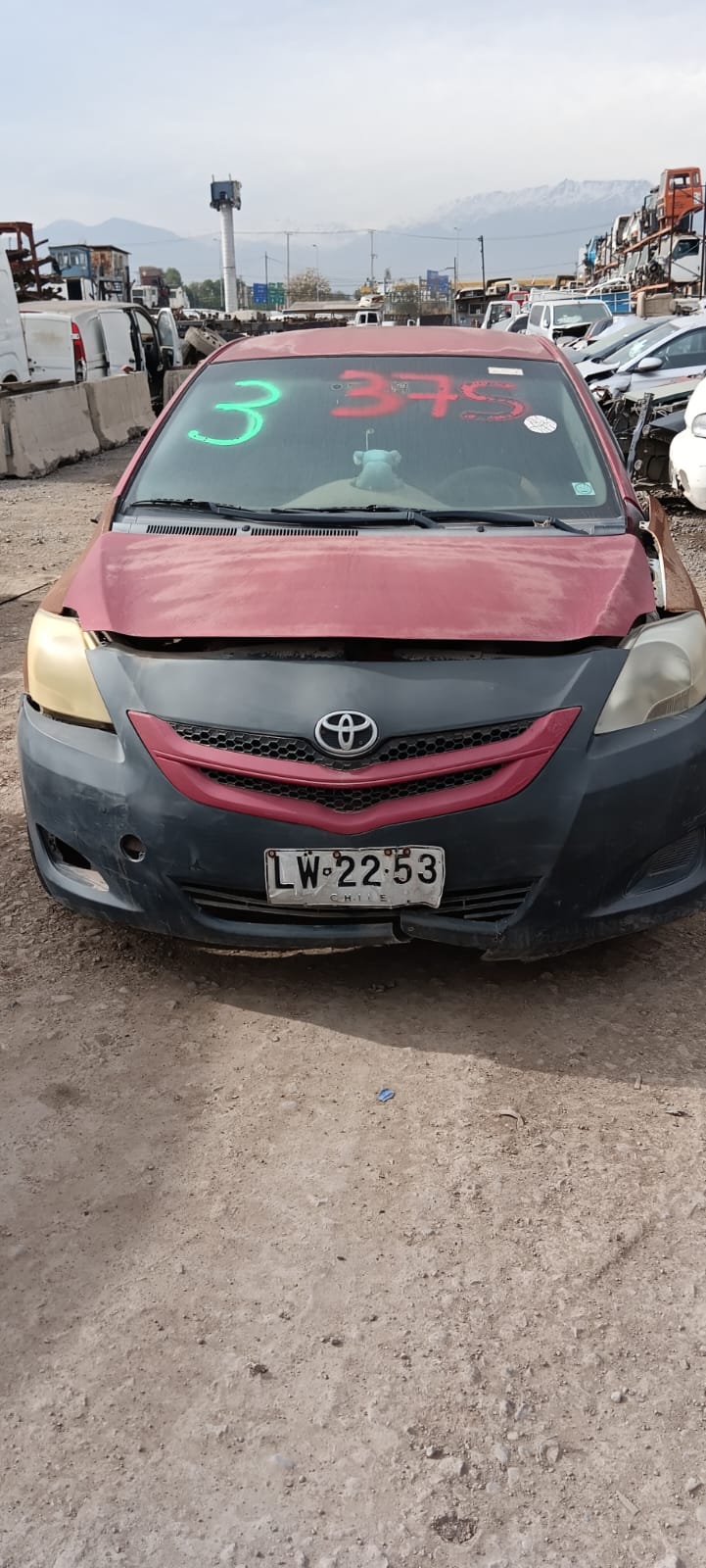  Toyota YARIS  USADO